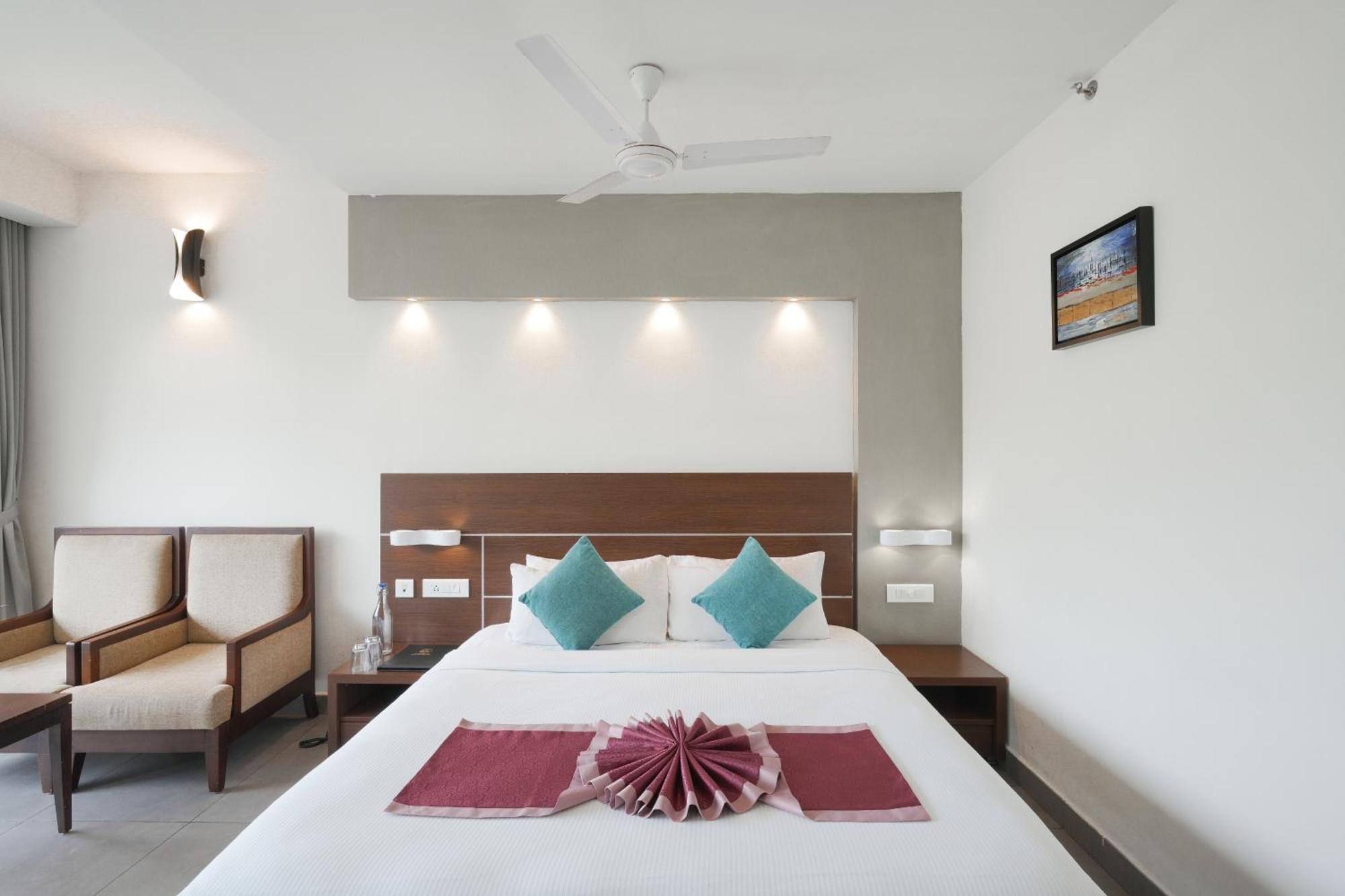 Eastend Munnar Exterior photo